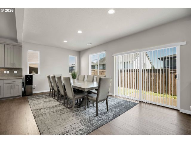 9908 Sw 173RD Ave, Beaverton, OR 97007