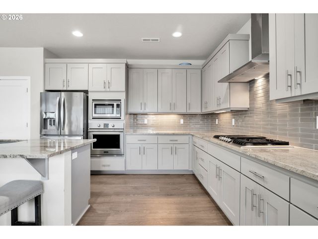9908 Sw 173RD Ave, Beaverton, OR 97007