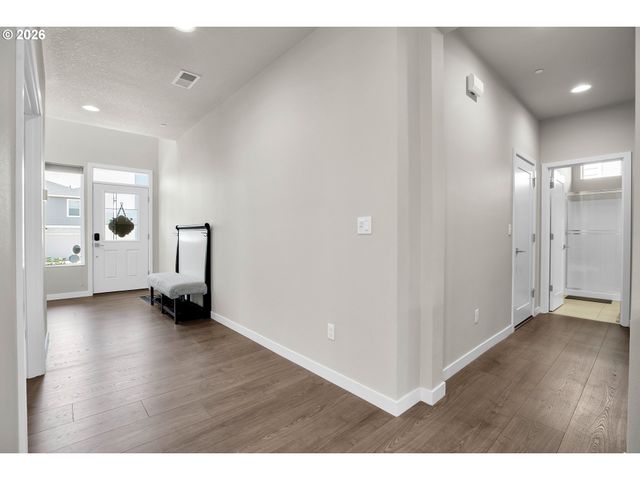 9908 Sw 173RD Ave, Beaverton, OR 97007