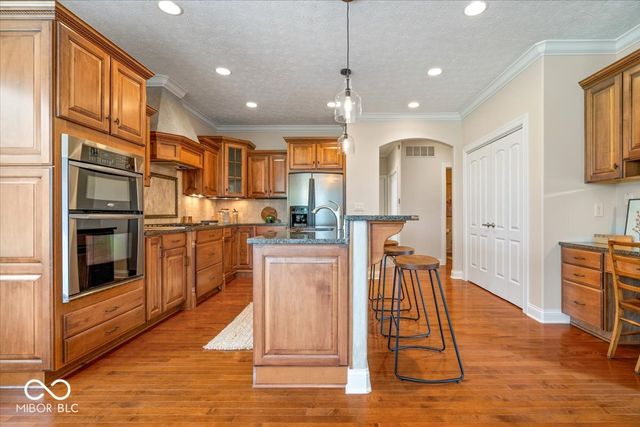 6658 Pennan Court, Noblesville, IN 46062