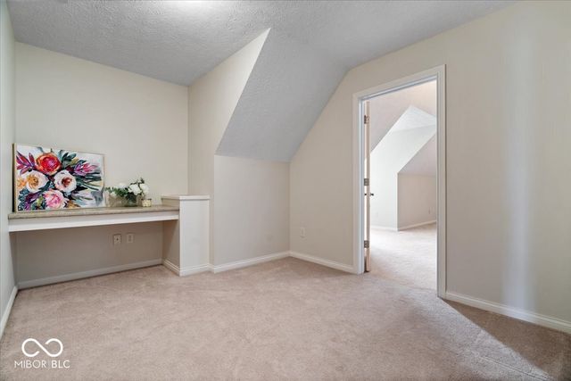 6658 Pennan Court, Noblesville, IN 46062