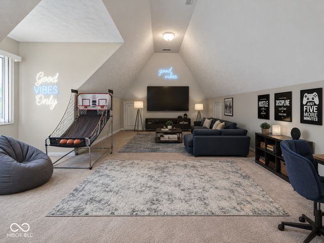 6658 Pennan Court, Noblesville, IN 46062