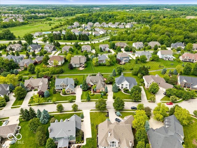 6658 Pennan Court, Noblesville, IN 46062