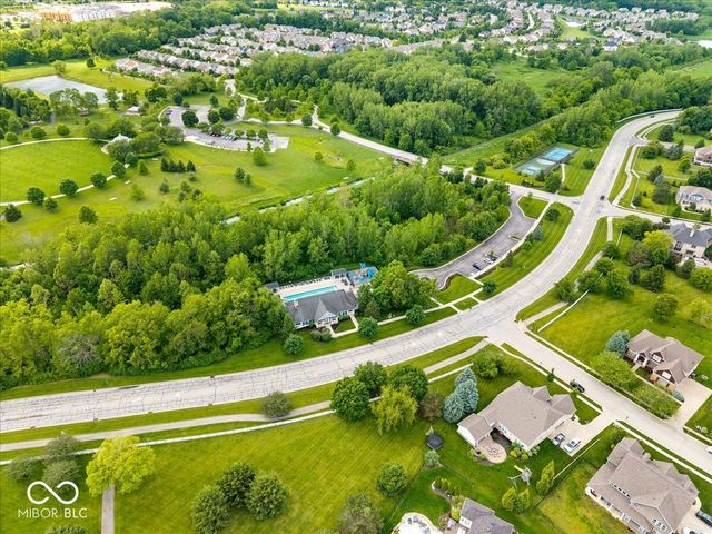 6658 Pennan Court, Noblesville, IN 46062