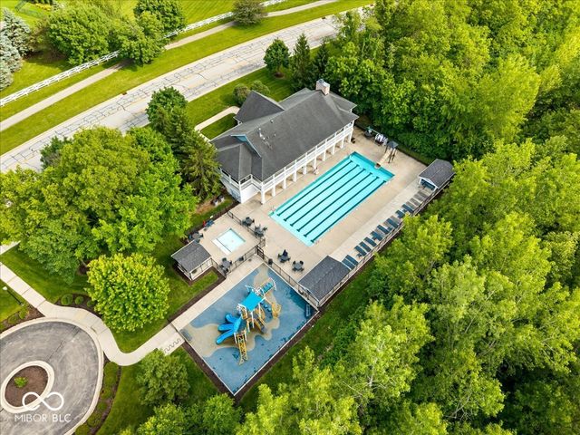 6658 Pennan Court, Noblesville, IN 46062