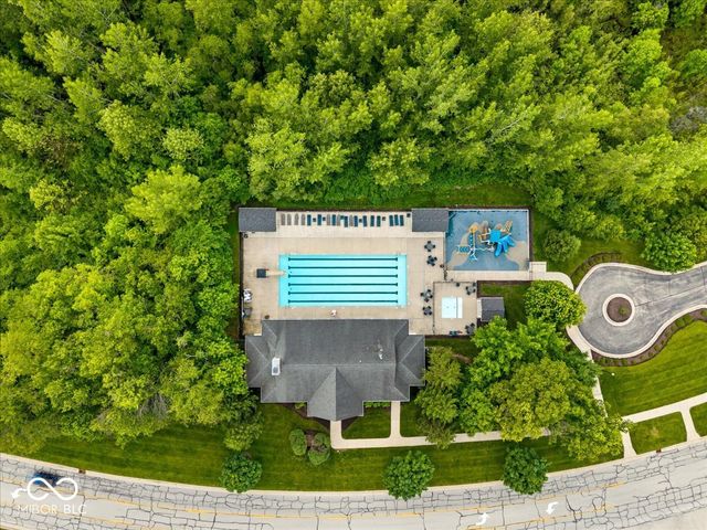 6658 Pennan Court, Noblesville, IN 46062