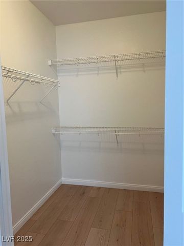 3105 KINGBIRD Drive, North Las Vegas, NV 89084