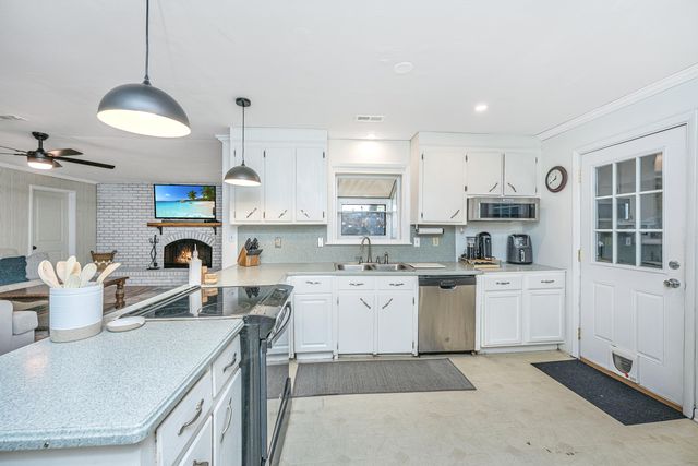 5310 Helene Drive, North Charleston, SC 29418