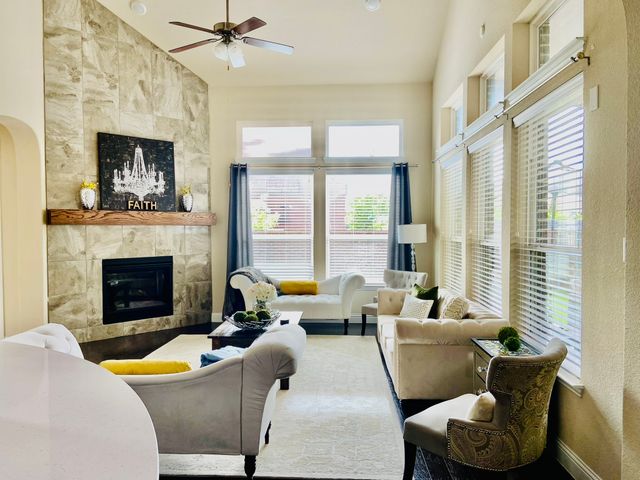 5904 Mickelson Way, Mckinney, TX 75070