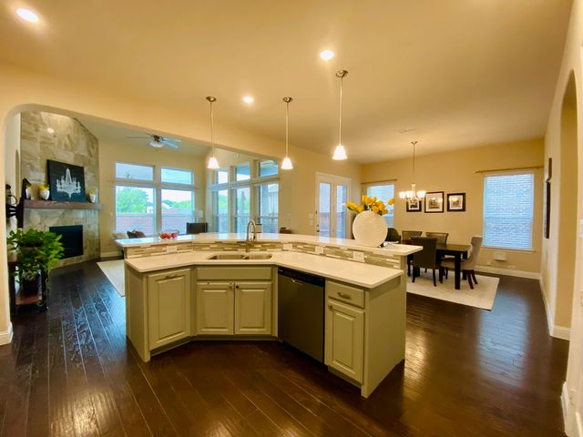 5904 Mickelson Way, Mckinney, TX 75070