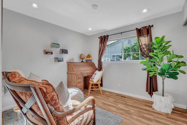 6048 Bellhaven Ave, Newark, CA 94560