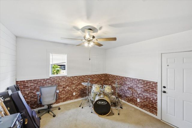 1969 SE Redwing Circle, Port St. Lucie, FL 34952