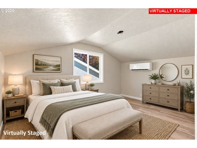 2845 HILYARD St, Eugene, OR 97405