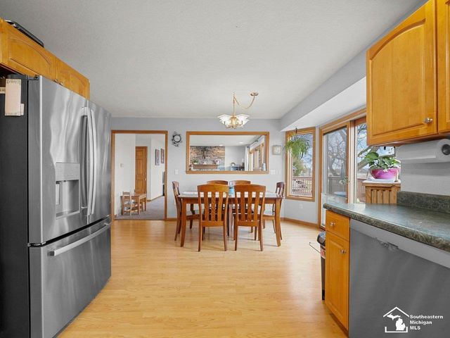 9117 S Dixie Highway, Erie Twp, MI 48133