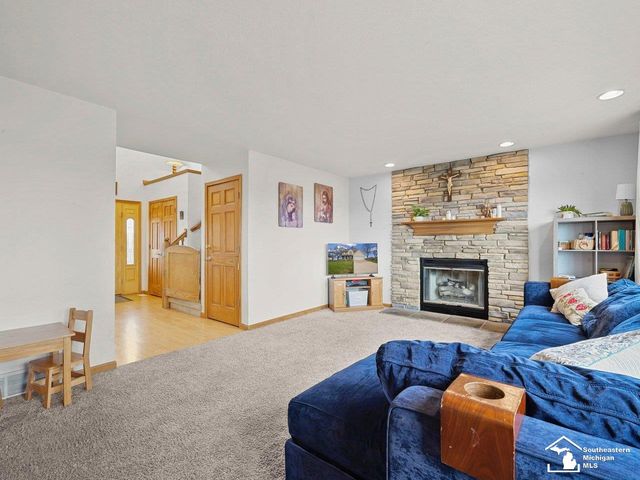 9117 S Dixie Highway, Erie Twp, MI 48133