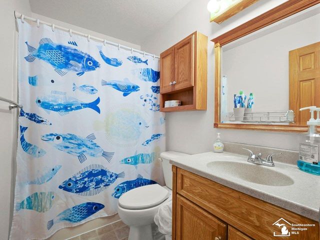 9117 S Dixie Highway, Erie Twp, MI 48133