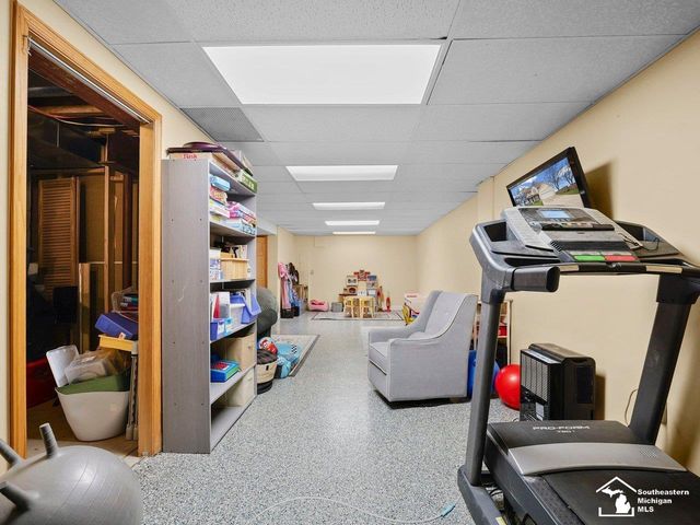 9117 S Dixie Highway, Erie Twp, MI 48133