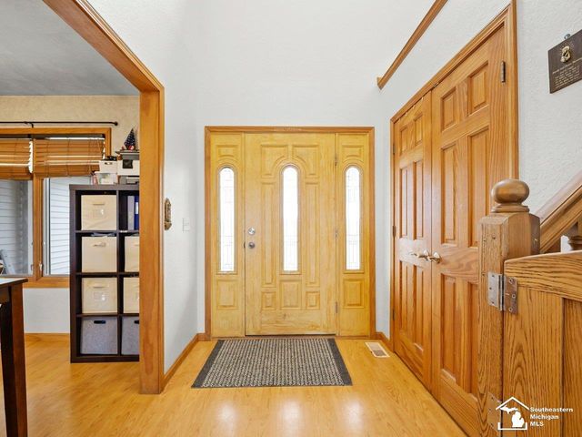 9117 S Dixie Highway, Erie Twp, MI 48133