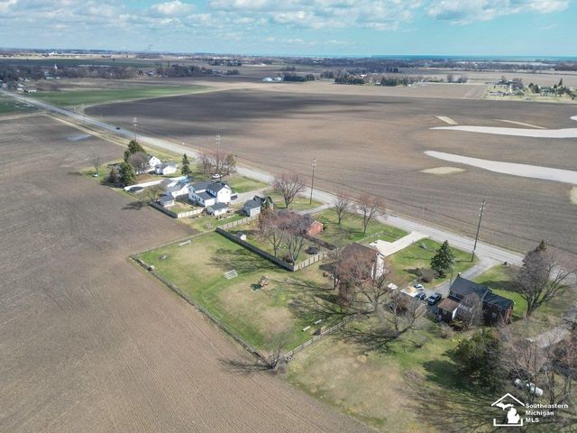 9117 S Dixie Highway, Erie Twp, MI 48133