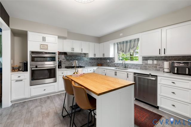 404 Aubery Rd, Henrico, VA 23229