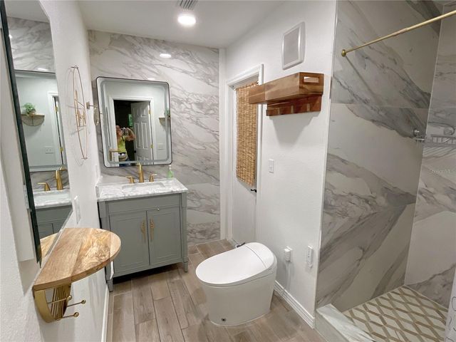 4489 OAK VIEW DRIVE, Sarasota, FL 34232