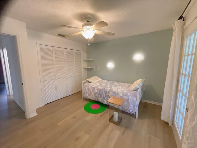 4489 OAK VIEW DRIVE, Sarasota, FL 34232