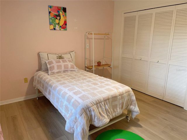 4489 OAK VIEW DRIVE, Sarasota, FL 34232