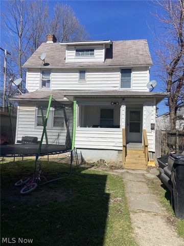 3322 Daisy Avenue, Cleveland, OH 44109