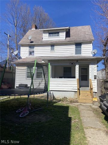 3322 Daisy Avenue, Cleveland, OH 44109