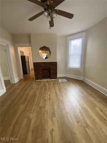 3322 Daisy Avenue, Cleveland, OH 44109