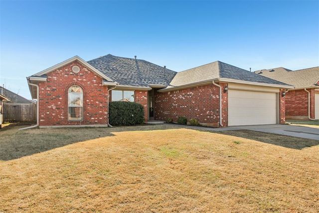 1732 SW 31st Street, Moore, OK 73160