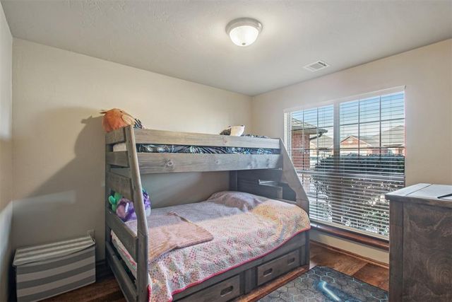 1732 SW 31st Street, Moore, OK 73160