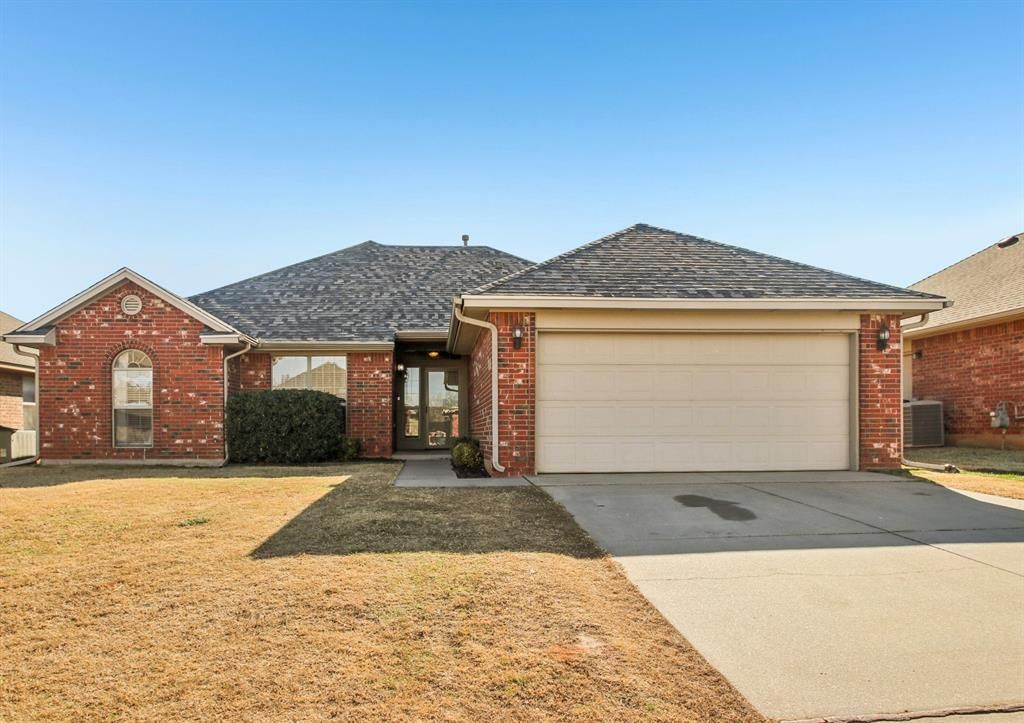 1732 SW 31st Street, Moore, OK 73160