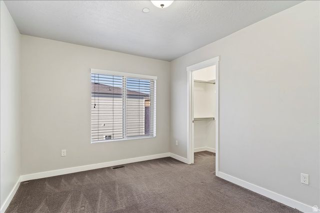87 N RIO GRAND AVE, Farmington, UT 84025