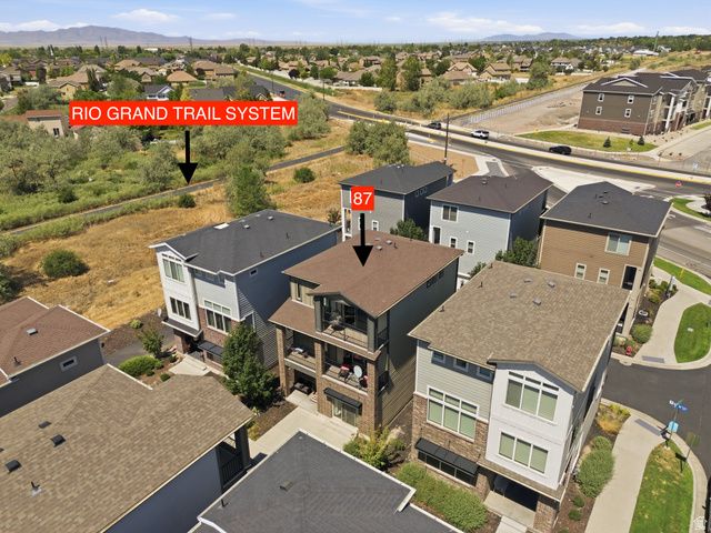 87 N RIO GRAND AVE, Farmington, UT 84025