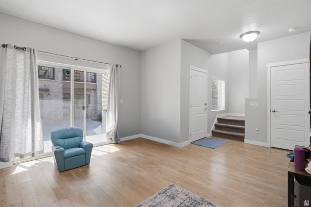 87 N RIO GRAND AVE, Farmington, UT 84025