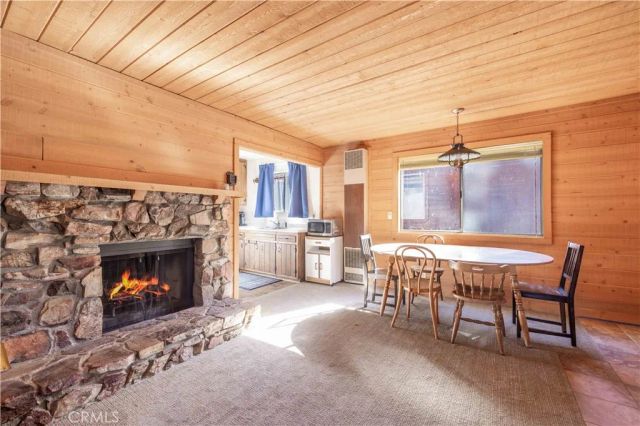 269 Imperial, Sugarloaf, CA 92386