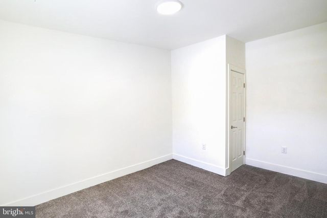 218 E ROSS ST, Lancaster, PA 17602