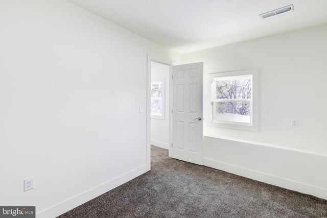 218 E ROSS ST, Lancaster, PA 17602