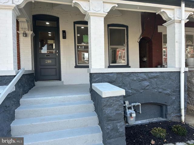 218 E ROSS ST, Lancaster, PA 17602