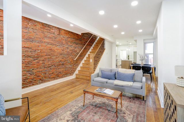 218 E ROSS ST, Lancaster, PA 17602