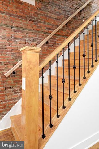 218 E ROSS ST, Lancaster, PA 17602