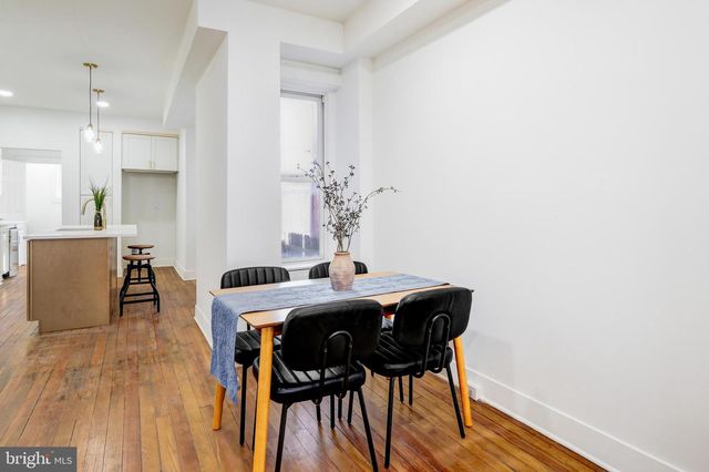 218 E ROSS ST, Lancaster, PA 17602