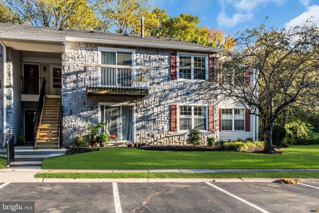 28 AZALEA CT, Lawrence Twp, NJ 08648