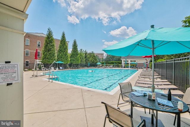 122 PARKVIEW AVE, Gaithersburg, MD 20878