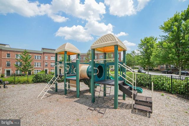 122 PARKVIEW AVE, Gaithersburg, MD 20878