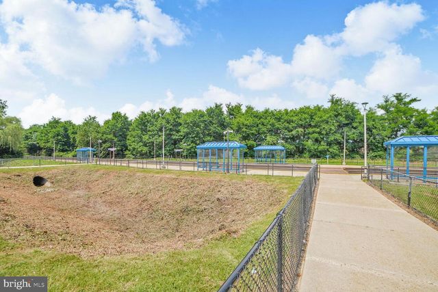 122 PARKVIEW AVE, Gaithersburg, MD 20878