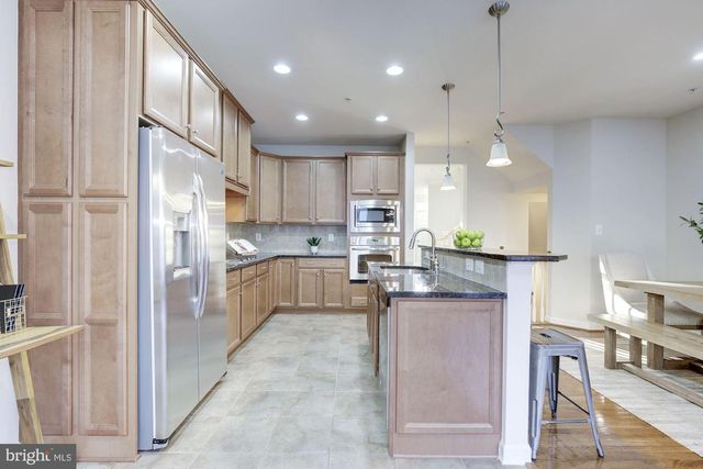 122 PARKVIEW AVE, Gaithersburg, MD 20878