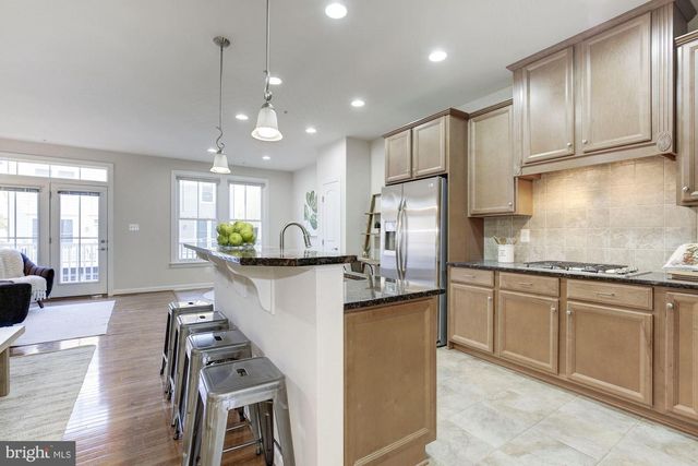 122 PARKVIEW AVE, Gaithersburg, MD 20878