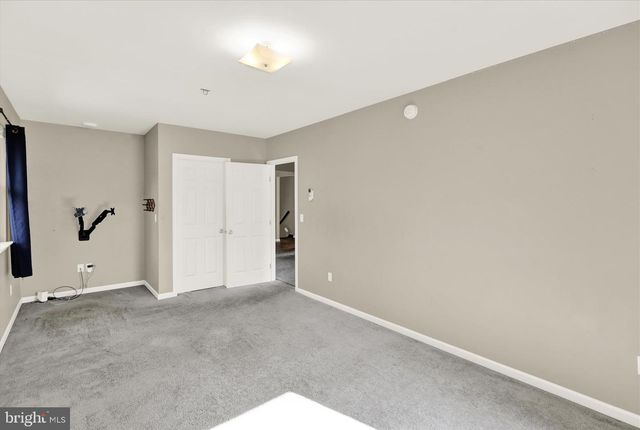 302 S TULPEHOCKEN RD, Reading, PA 19601